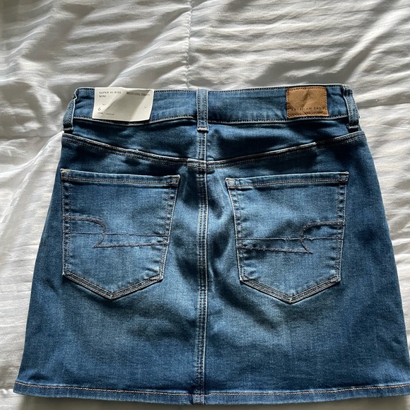 American Eagle Denim Skirt - Picture 2 of 3